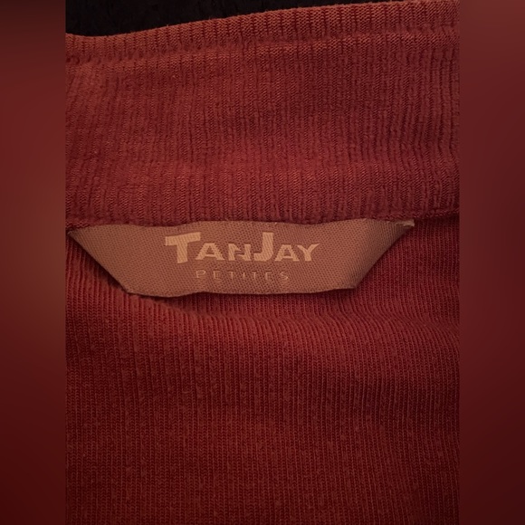 Pinkish-Purple Sweater - Picture 5 of 5